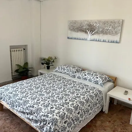 Capruzzi 240 Πανσιόν Μπάρι